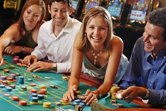Ilustrasi Slot Online Cara Menilai Provider RTP dan Volatilitas Tanpa Terjebak Klaim Gacor | AGENASIA88